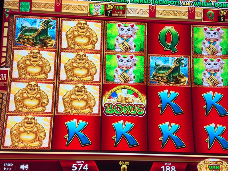 Grand Buddha Link Advantage Play Slot Board