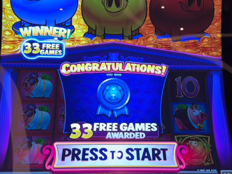 Rich Little Piggies Advantage Play Single Rich Little Piggies Advantage Play Single